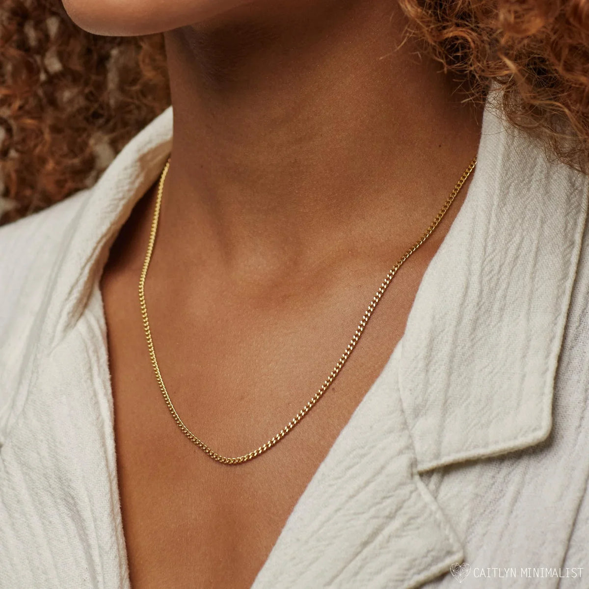 Curb Chain Necklace in gold