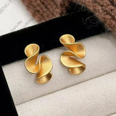 Flower Earrings of Silver and 18K Gold
