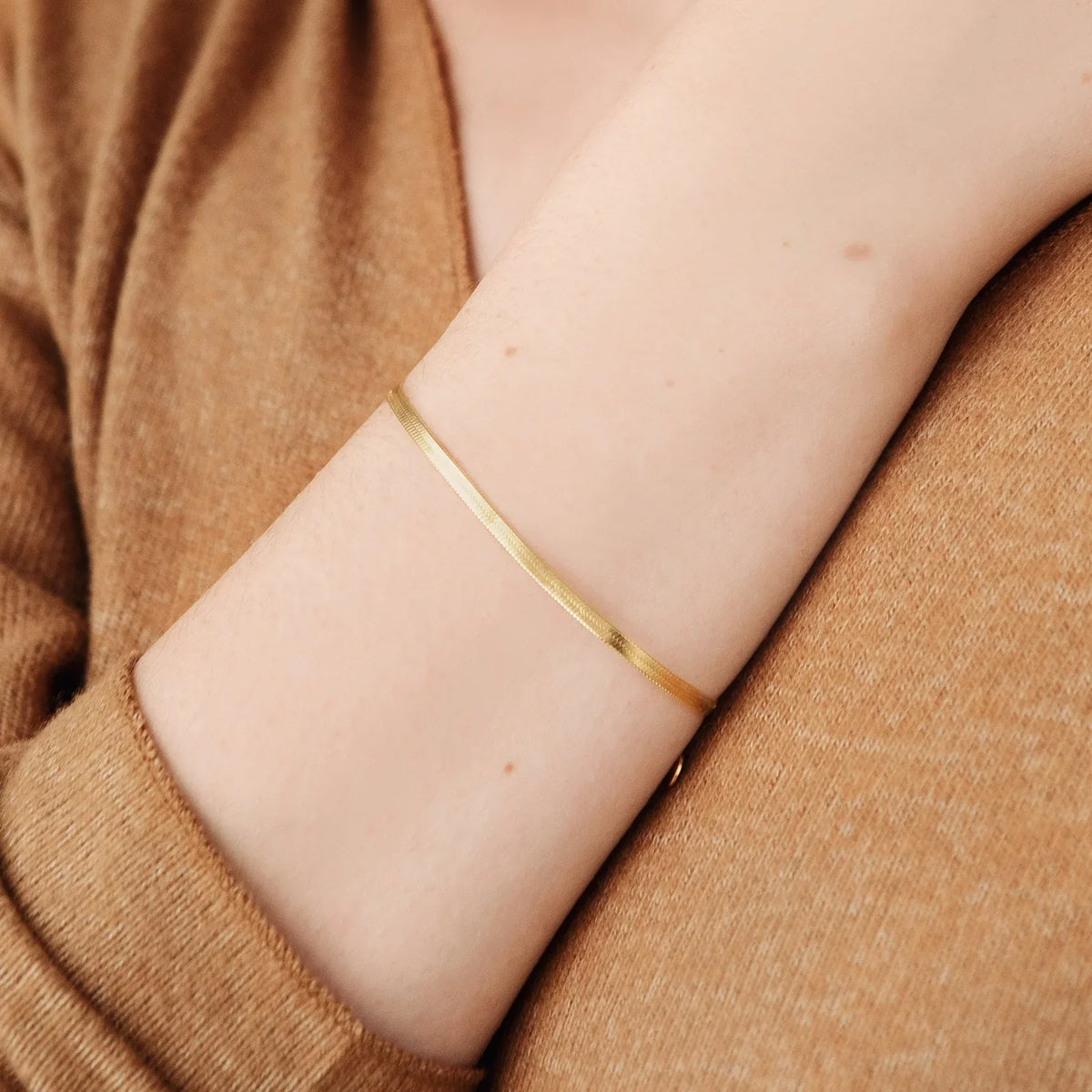 Herringbone Bracelet in gold